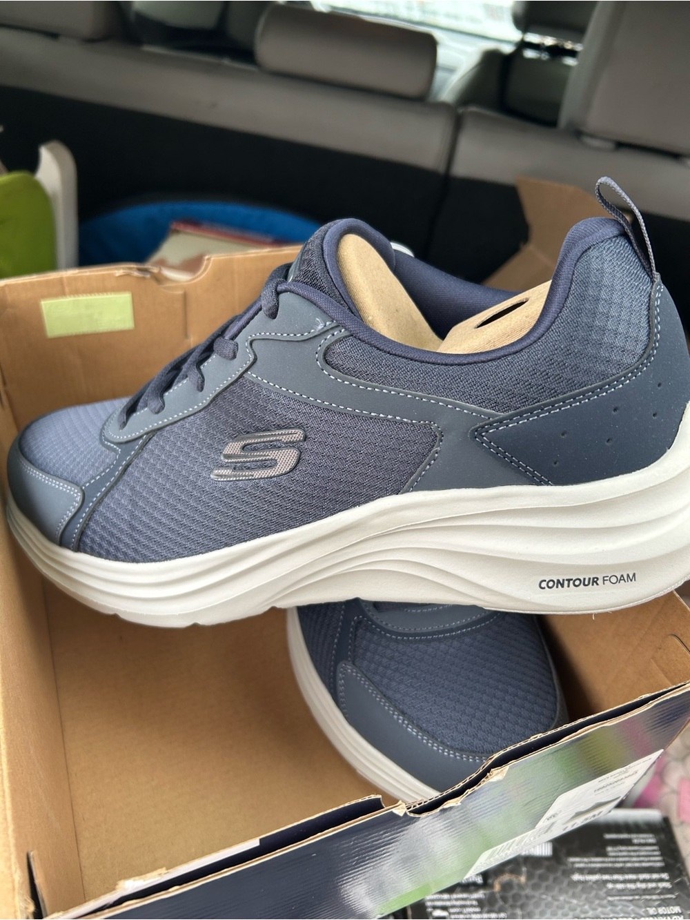 Skechers men’s Blue Mesh Contour Foam Sneakers